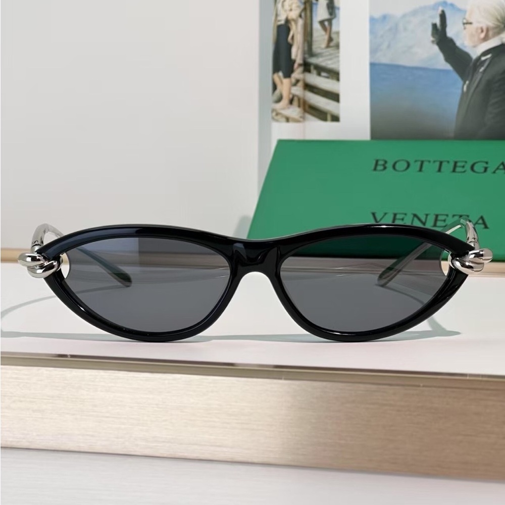Bottega Veneta Black Sunglasses